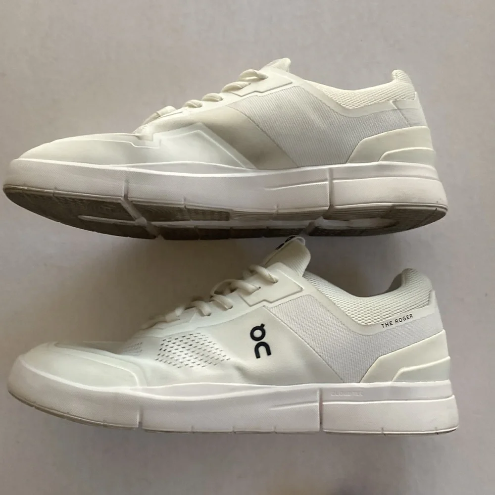 On Running “ The Roger “ Spin White Athletic Sneakers Size 12 Men’s